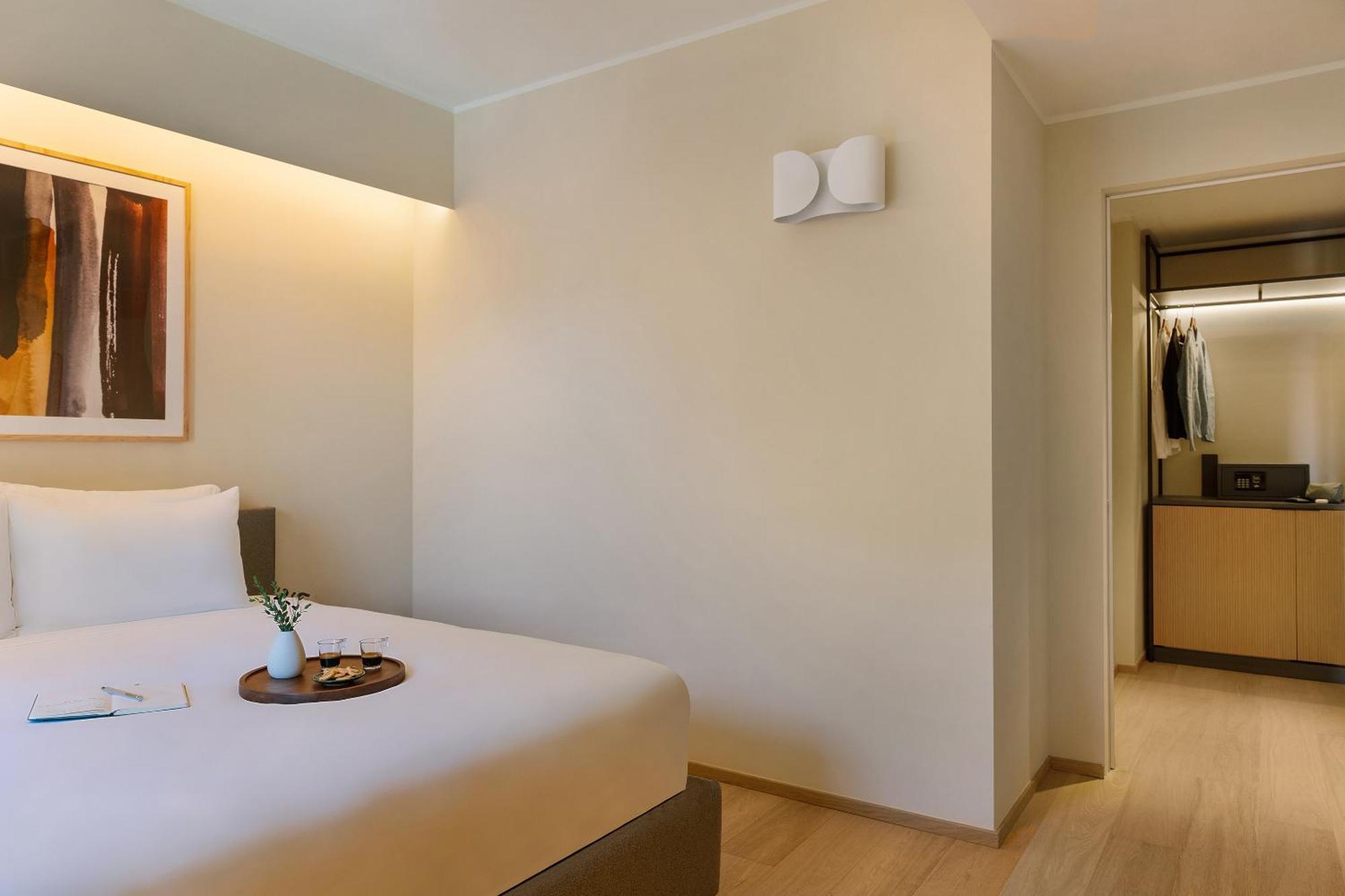 Sonder Manzoni Aparthotel Милано Екстериор снимка