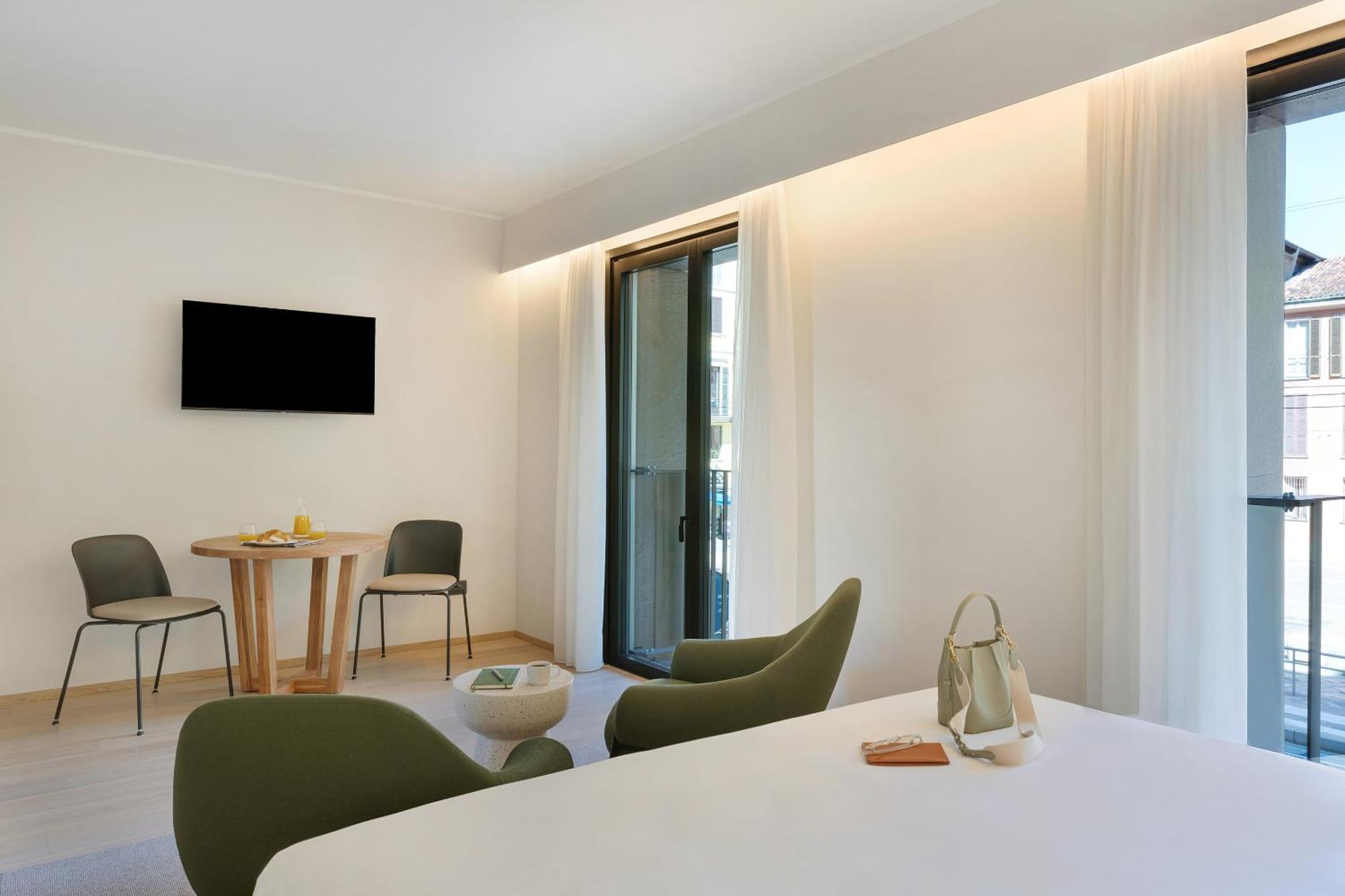 Sonder Manzoni Aparthotel Милано Екстериор снимка